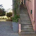 San Giuseppe Apartment *